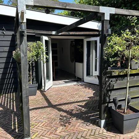 Beach Lodge Apartman Zandvoort